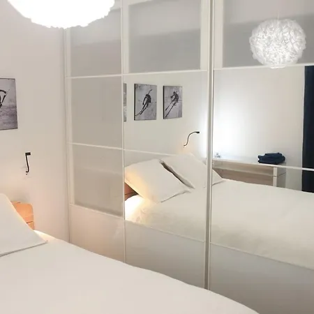 Apartment Hotegam Agency, 70 Rue Thiers Championnet, Close Sncf, New & Design, 2 Bedrooms, 1 Office *