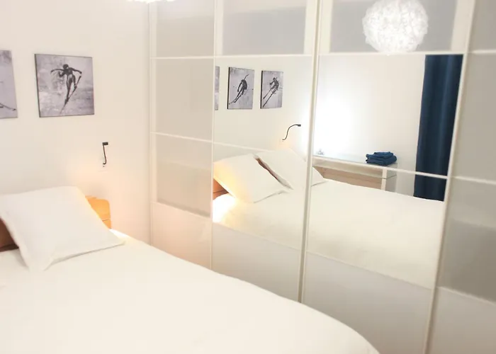 Hotegam Agency, 70 Rue Thiers Championnet, Close Sncf, New & Design, 2 Bedrooms, 1 Office * Grenoble