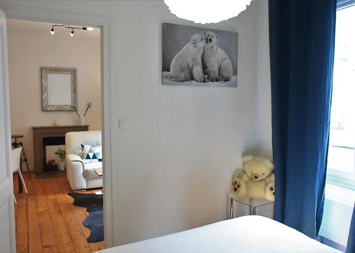 Hotegam Agency, 70 Rue Thiers Championnet, Close Sncf, New & Design, 2 Bedrooms, 1 Office