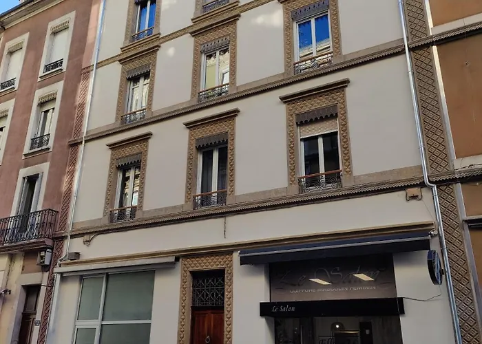Hotegam Agency, 70 Rue Thiers Championnet, Close Sncf, New & Design, 2 Bedrooms, 1 Office *